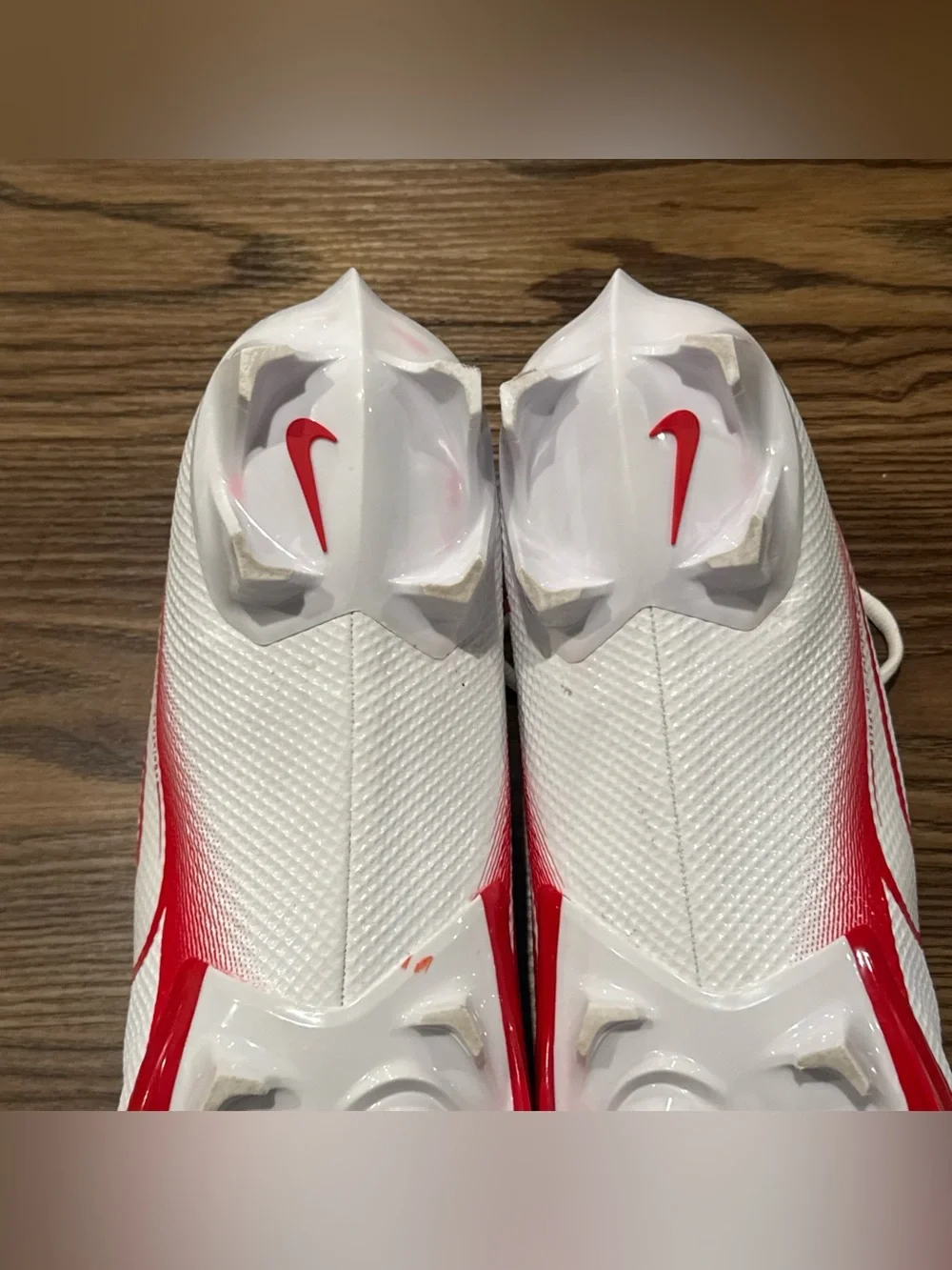 Size 13.5 Nike Vapor Edge Speed 360 White/Red Football Cleats CD0082-102 NEW